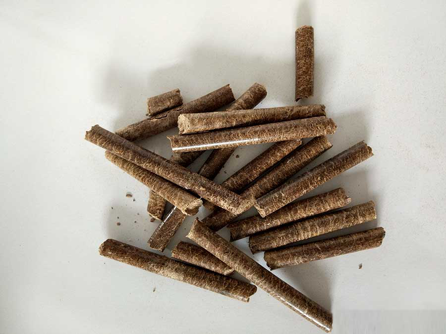 生物質顆粒機,木屑顆粒機,鋸末顆粒機,燃料顆粒機,生物質造粒機廠家,顆粒灶,粉碎機,烘干機,新能源燃料,包裝機,顆粒燃料,生物質能源,生物質顆粒機生產廠家